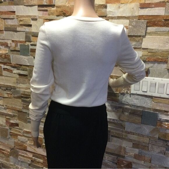 ALAIA Women’s Long Sleeve Button Down Cardigan - Picture 3 of 7